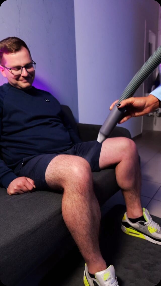 Zbavte se bolesti kolen rychle a jednoduše! 🦵✅ Lokální kryoterapie a červené světlo = Bez bolesti za 3 minuty ⏱️

Užijte si pohyb bez omezení! Rezervujte teď: rezervace.kryoznojmo.cz